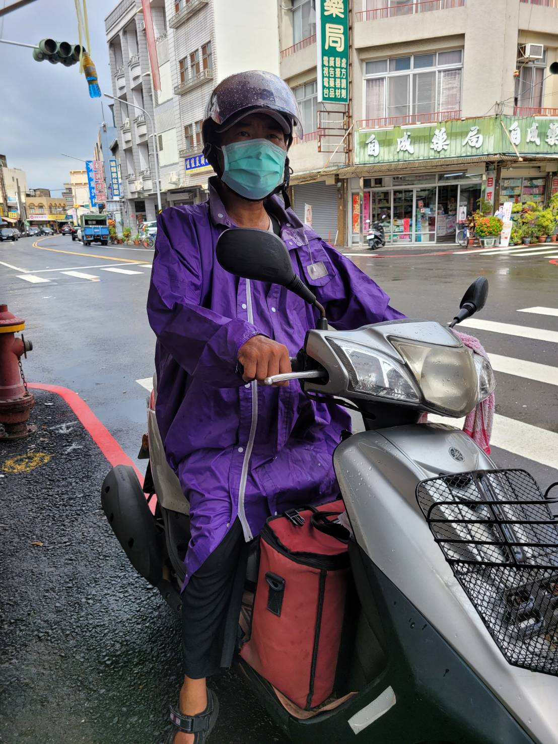 縣長照❤️《送餐路上的堅持 — 志工送暖的身影》