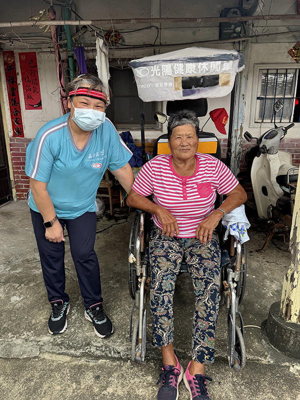 縣長照《你的努力，帶給我力量》